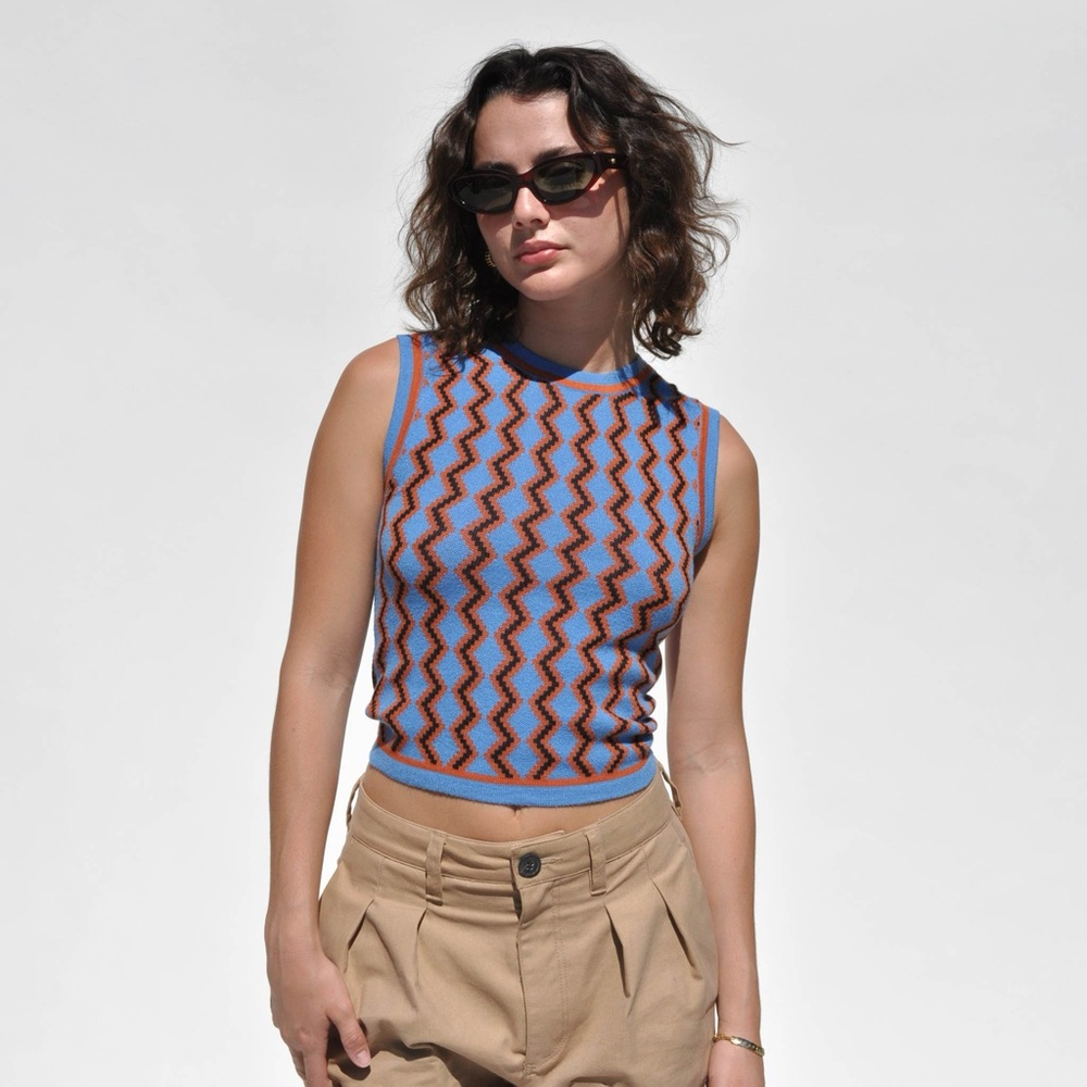 NWT | La Scala Los Angeles |  Zigzag Sleeveless Top